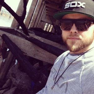 Meet your Posher, Blake